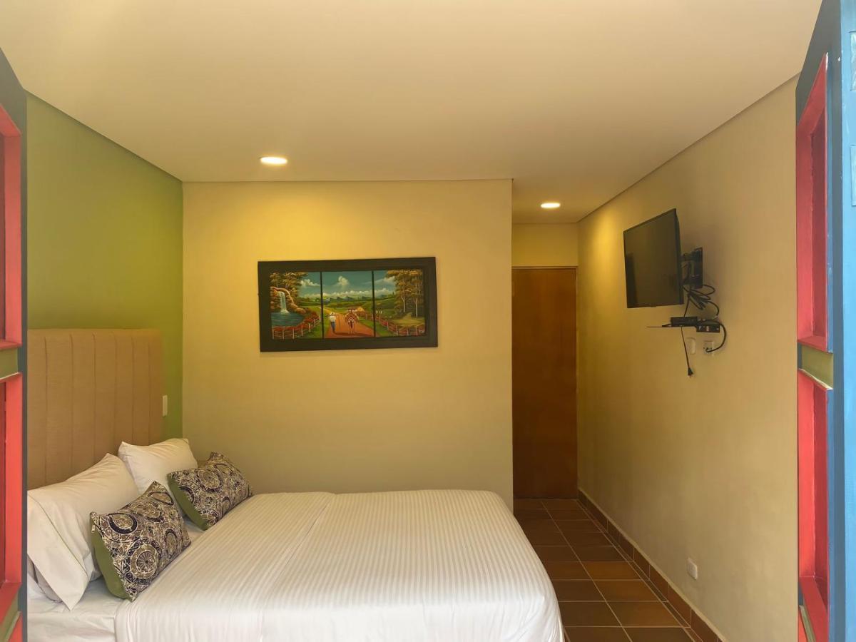 Hotel Bambu Guatapé Extérieur photo