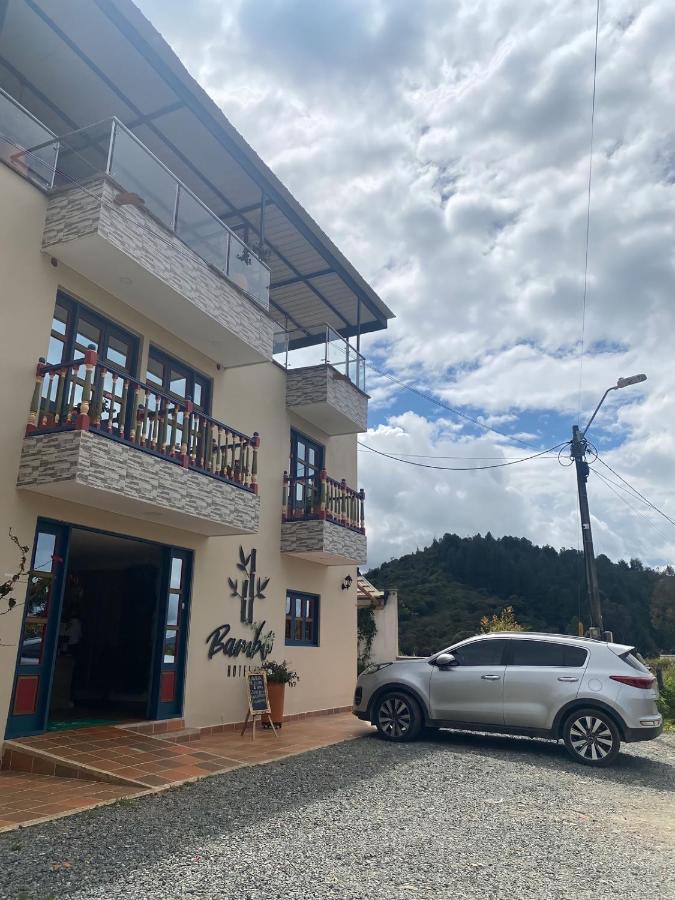 Hotel Bambu Guatapé Extérieur photo
